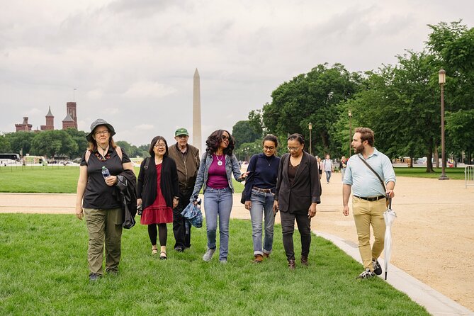 Essential Smithsonian Tour With NMAAHC Timed Entry - Accessibility and Participation