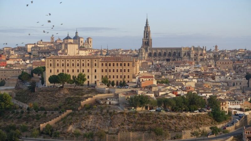 Essential Toledo With Monuments and Optional Legends Tour - Monuments Included