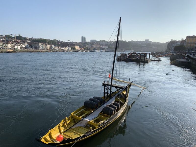 Essential Tour of the Two Banks of the Douro in Porto - Historical and Cultural Insights