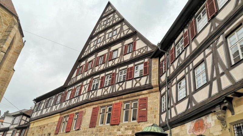 Esslingen: Historic Old Town Self-guided Walk - Discovering Esslingens Landmarks