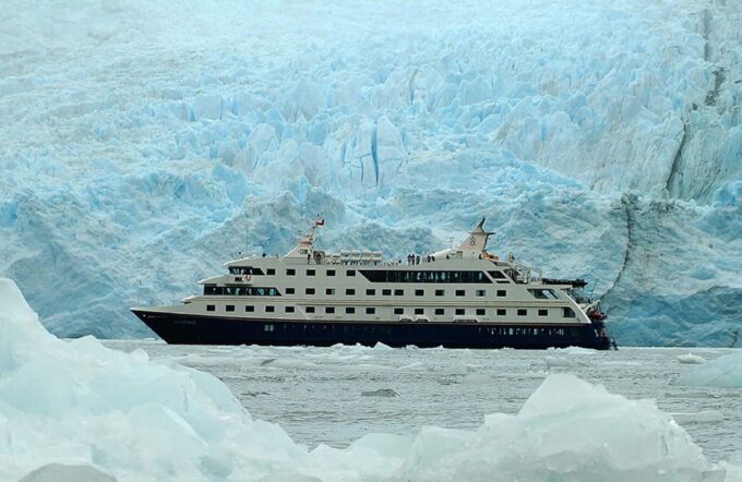 Estancia Cristina Discovery Adventure in El Calafate - Travel Details