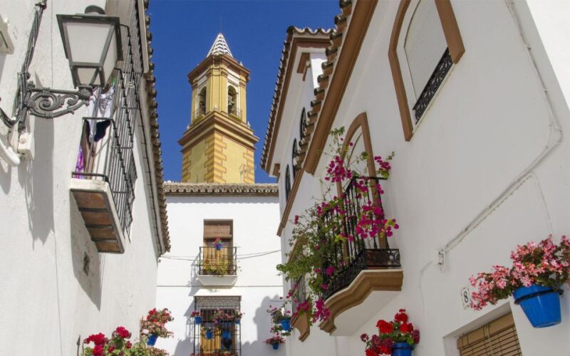 Estepona Best Kept Secrets: City Bike Guided Tour - Participant Restrictions