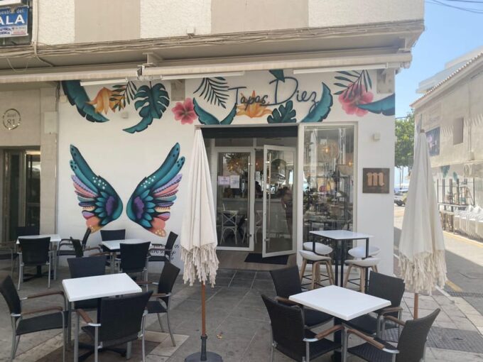 Estepona: Harbor Tour and Tapas Tasting in Estepona Old Town - Frequently Asked Questions
