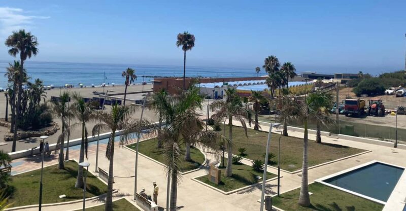 Estepona: Premium Bike Tour Including Tapas and Drink - Pricing and Languages