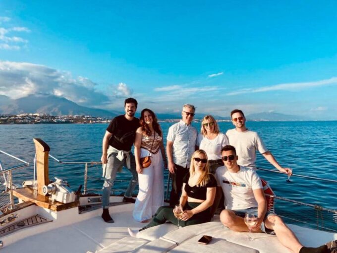 Estepona: Sea Cruise in Search of Dolphins/Drink & Snacks - Tour Types and Booking