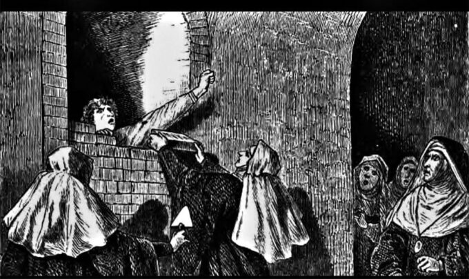 Eternal & Haunting Echoes - Bordeauxs Enigmatic Ghost Tour - Surprises and Gifts Await