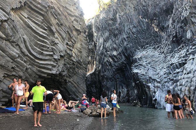 Etna Summit Area (2900 Mt) Lunch and Alcantara Tour - Small Groups From Taormina - Booking and Tour Information