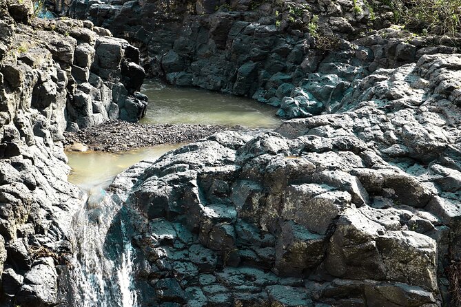 Etna: Water Trekking at the Ossena Waterfalls! - Accessibility and Recommendations