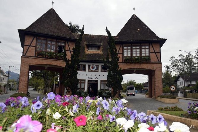 European Valley - Blumenau and Pomerode - Transportation and Inclusions