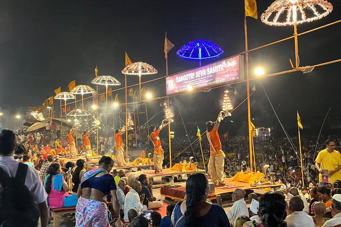 Evening Aarti of Mother Ganga Along With Walking Tour - Key Points