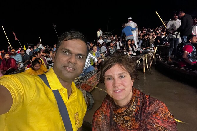 Evening Aarti of Mother Ganga Along With Walking Tour - Witnessing the Aarti