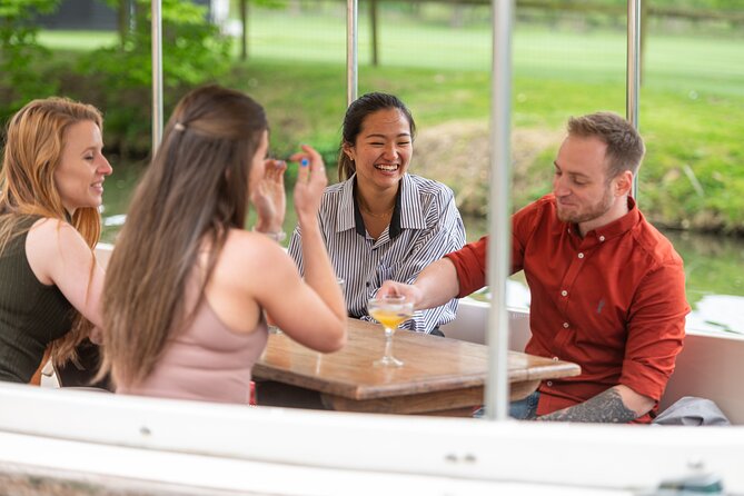 Evening Cocktail Cruise in Oxford - Sipping Cocktails on the Thames