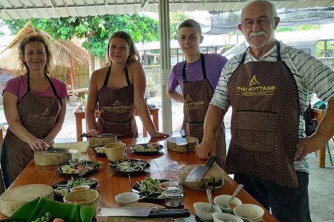 Evening Cooking Class in Organic Garden Chiang Mai - Health and Accessibility
