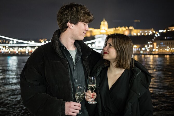 Evening Cruise on the Danube With Optional Drinks - Sights Along the Danube