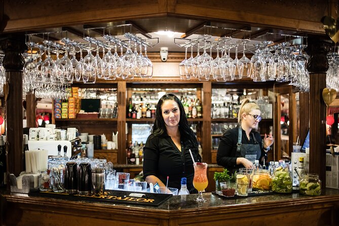Evening Cruise on the Danube With Optional Drinks - Accessibility and Participation