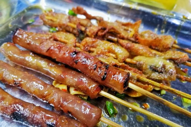 Evening Foodie Adventure in Chengdu the Land of Plenty - Discovering Chengdus Vibrant Food Scene