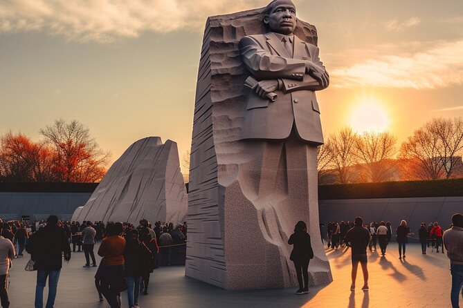 Evening Guided Tour of Washington DCs Most Inspiring Memorials - Meeting Point and Start Time