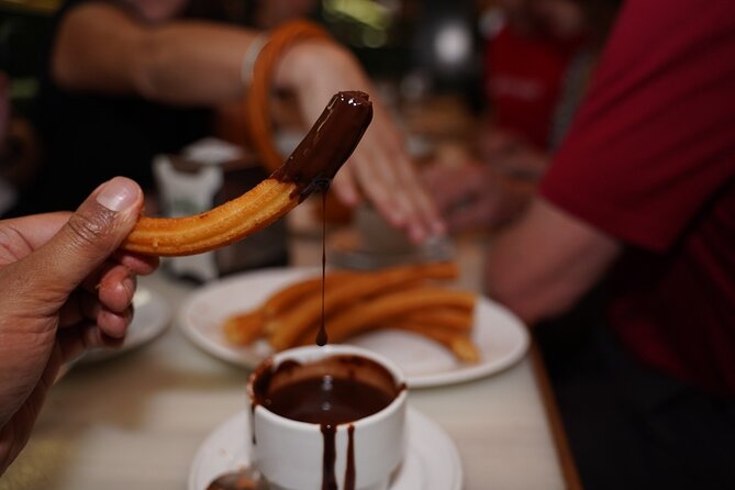 Evening in Madrid: Food on Foot Tapas Adventure With a Local - Strolling Through La Latina