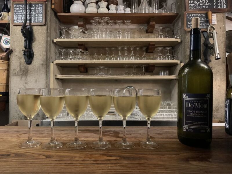 Evening in Venice With a Local: Food and Wine Tasting Tour - Booking Information