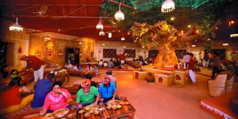 Evening Jaipur City Tour and Dinner at Chokhi Dhani - Inclusions and Language Options