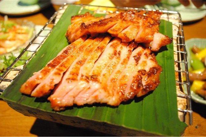 Evening Thai Dinner and Huangpu River Cruise in Shanghai - Transportation and Accessibility