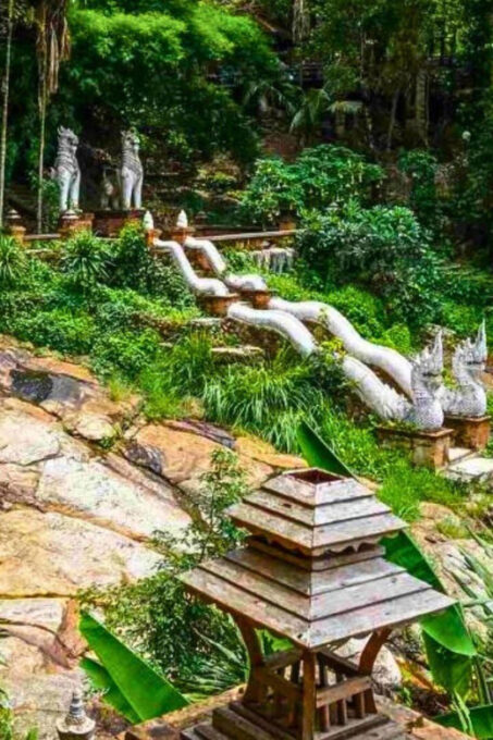 Evening Tour Doi Suthep and Wat Pha Lat Temple - Advance Notification