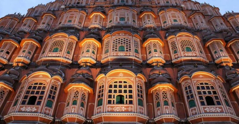 Evening Tour Jaipur With Hilltop Nahargarh Fort & Shopping - Key Points