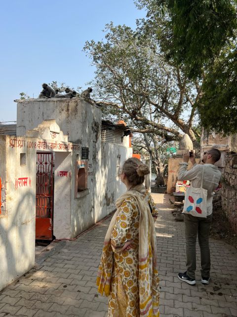 Evening Walking Tour With Fire Rituals-The Pushkar Route - Halwai Gali Sweets Tasting