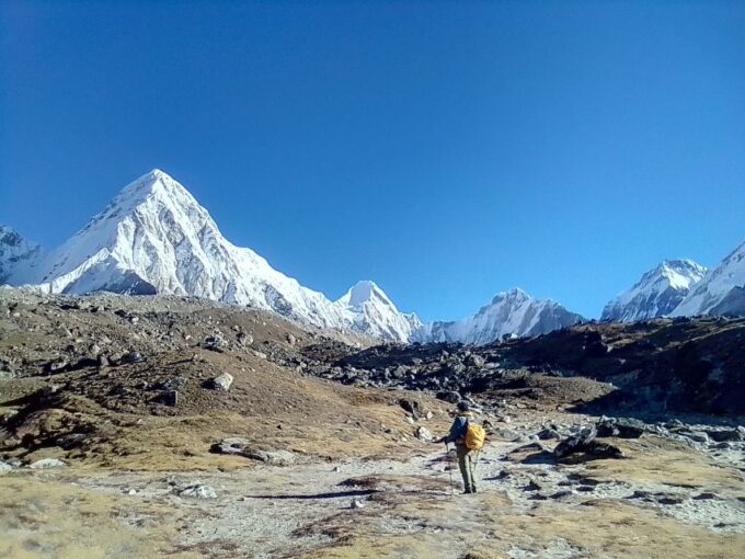 Everest Base Camp: 12-DAY Trek From Kathmandu - Trekking Guide and Rescue