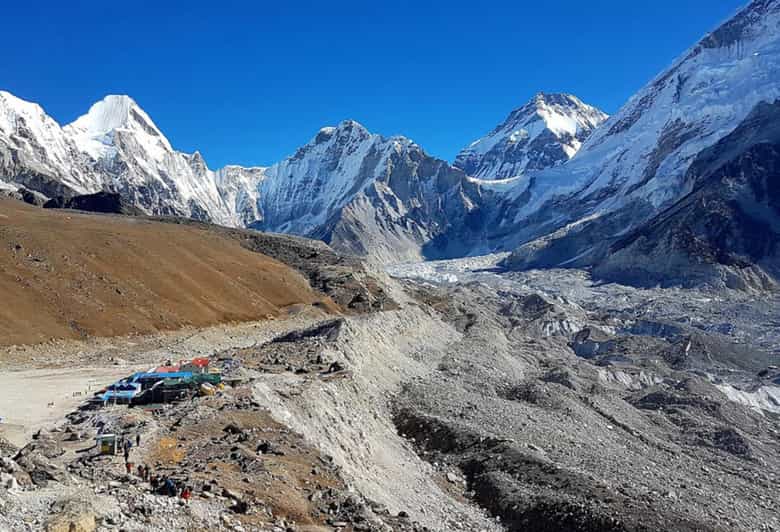 Everest Base Camp & Kalapathar Trek : The Ultimate Adventure - Accommodation and Meals