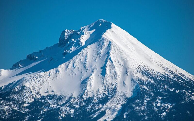 Everest Base Camp: Luxury Heli Trek 9 Days - Trekking to Everest Base Camp