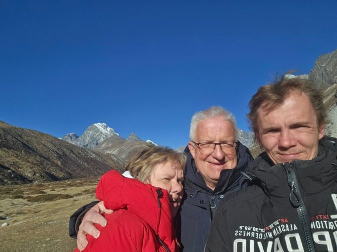Everest Base Camp: Luxury Heli Trek 9 Days - Frequently Asked Questions