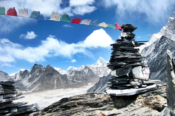 Everest Base Camp Trek With Helicopter Return - 10 Days - Tour Type and Inclusions