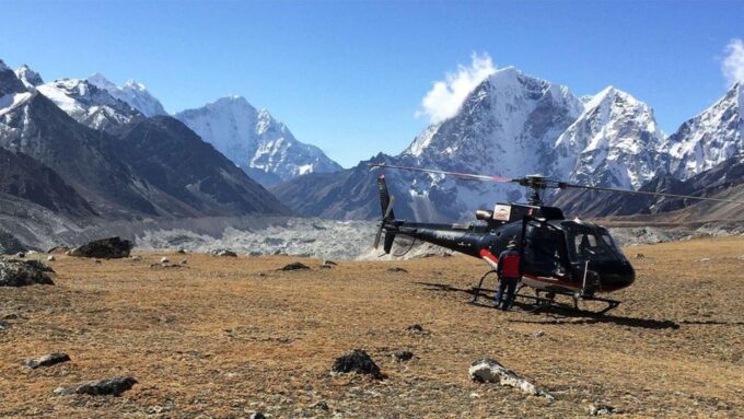 Everest Basecamp Luxury Helicopter Tour - Luxury Amenities