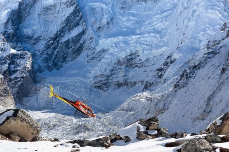 Everest Helicopter Tour - Language Support