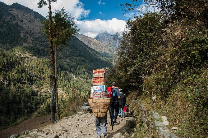 Everest Luxury Helicopter Trek Review - Booking Policies