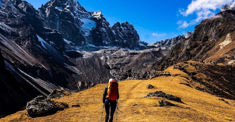Everest Three High Passes Trek - Accommodation and Meals