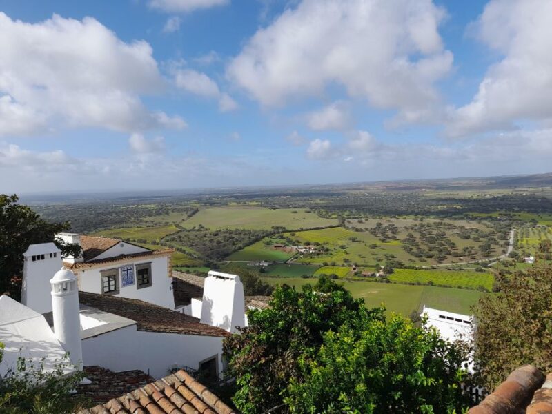ÉVORA AND MONSARAZ FULL DAY PRIVATE TOUR BY CAR - Itinerary and Highlights
