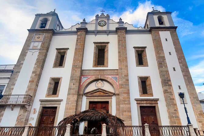 Évora: Christian Heritage Private Walking Tour - Discover the Holy Ghost Church