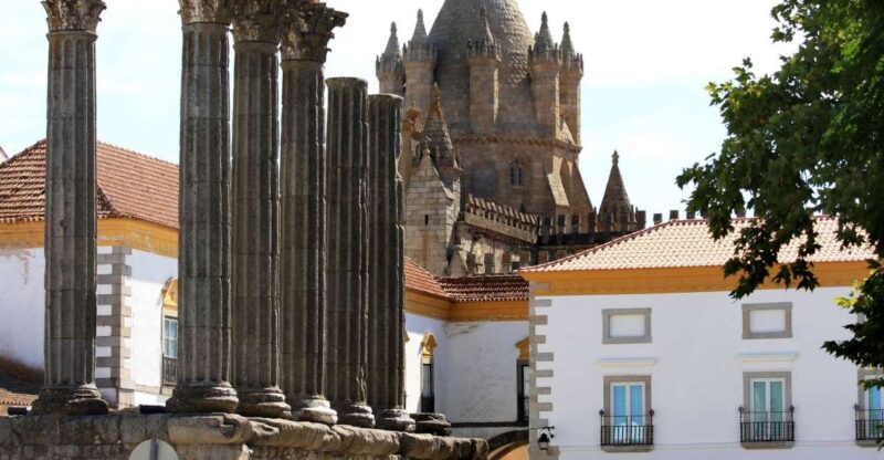 Evora: Frei Manuel National Museum E-Ticket & Audio Tour - Key Points