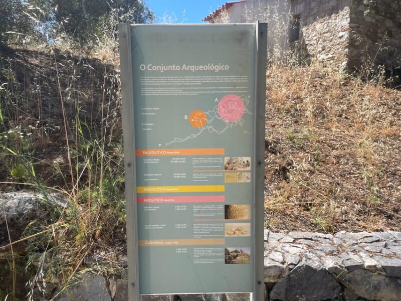 Évora or Montemor: Guided Tour of the Escoural Caves - Key Points