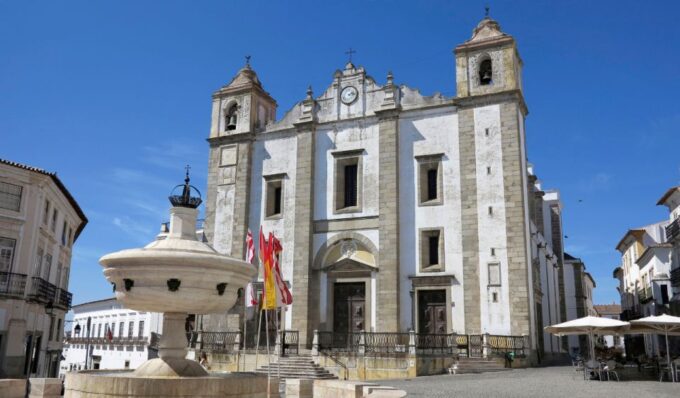 Evora Private Excursion From Lisbon - Exploring Ancient Relics