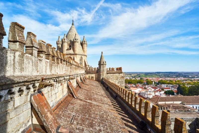Évora Tour: Private and Customized Tour Full and Half Day - Historic Landmarks