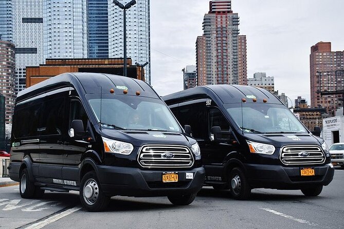 EWR to Manhattan: One Way Shared Arrival Transfer - Key Points