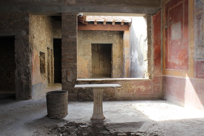 Excavations of Pompeii. Tourist Guide and Skip-The-Line Ticket - Highlights and Insights
