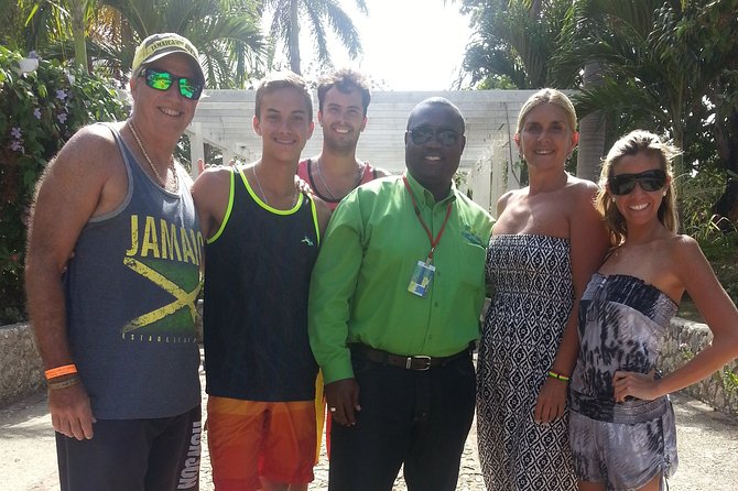 Excellence Resort Private Airport Transfer - Customer Experience and Driver Feedback