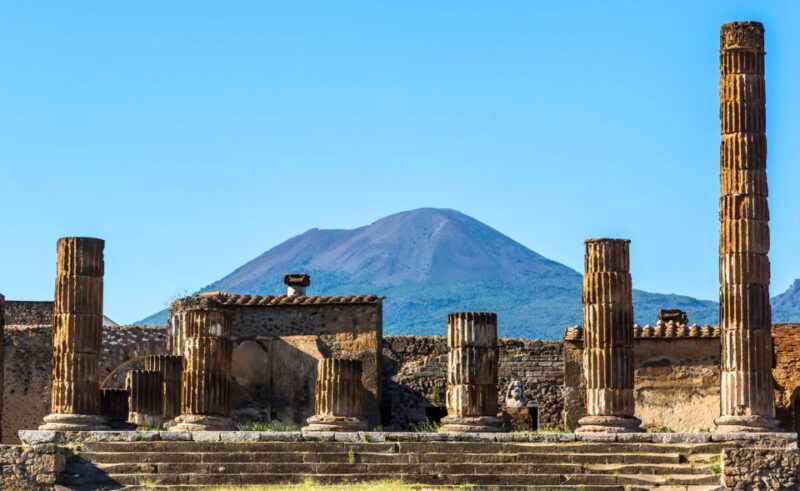 Excellent Pompeii Guided Tour With a Licensed Guide.. - Meeting Arrangements