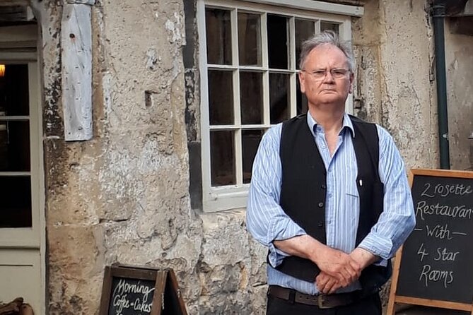 Exceptional Bath Tour Guide Making Your Visit Splendidly Memorable. - Navigating the Citys History