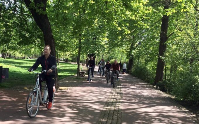 Exceptional Private Prague Bike Tour - Guide Expertise