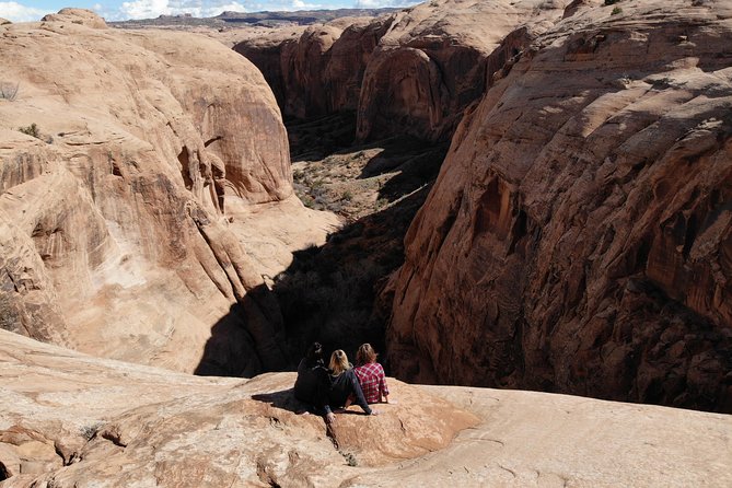 Exciting and Scenic Off-Road Guided Tour of Moabs Backcountry!!! - Booking and Pricing